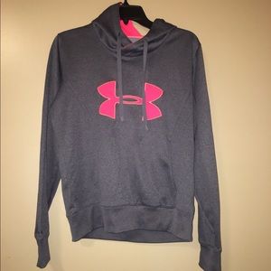 Under Armour sweatshirt