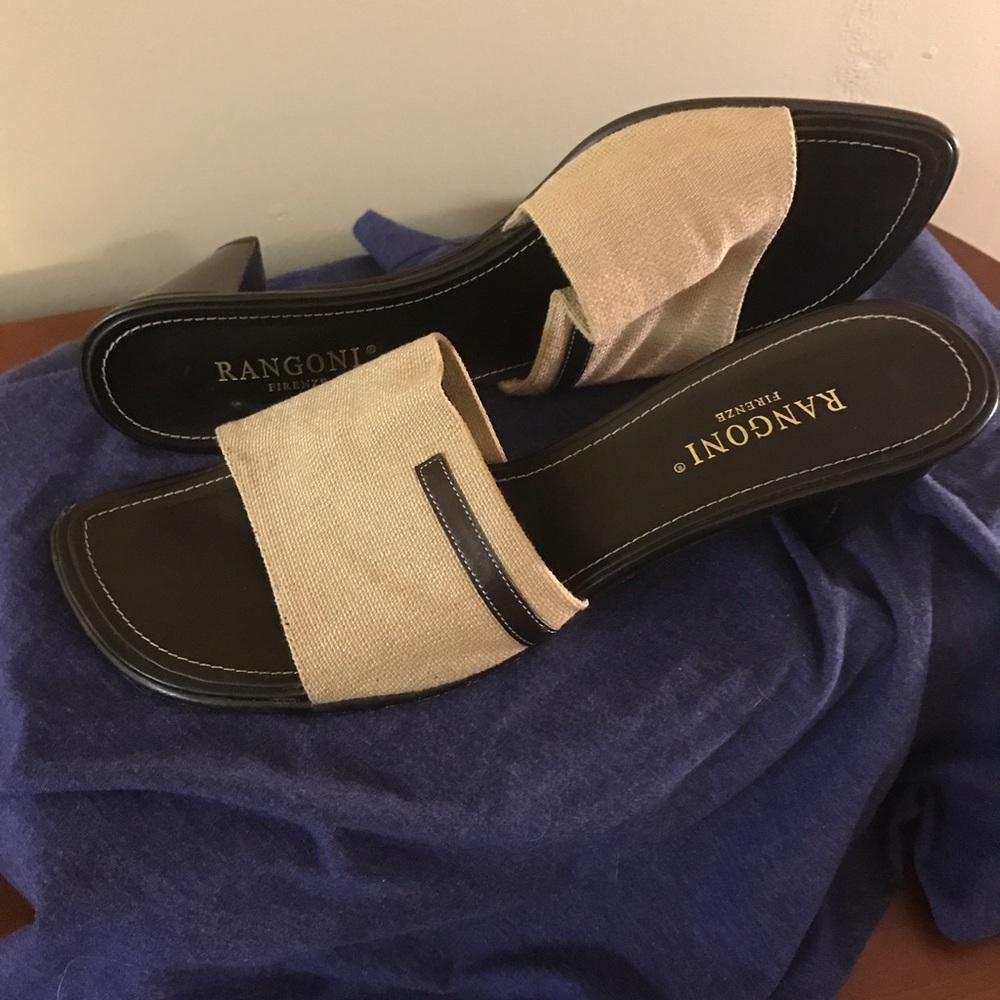 Rangoni sandals