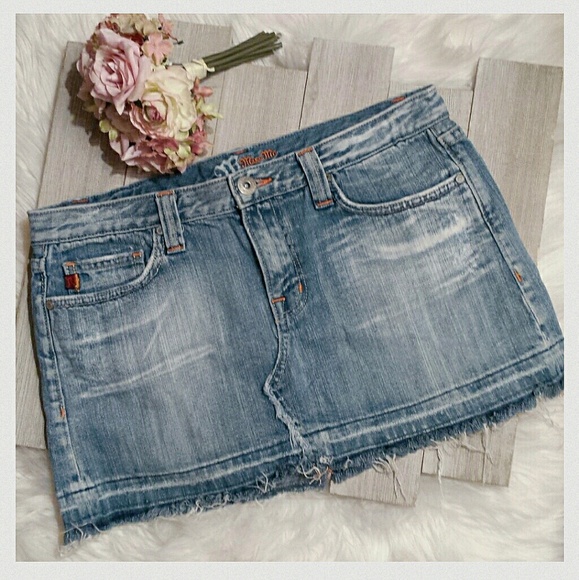 Miss Me Dresses & Skirts - Miss Me denim skirt