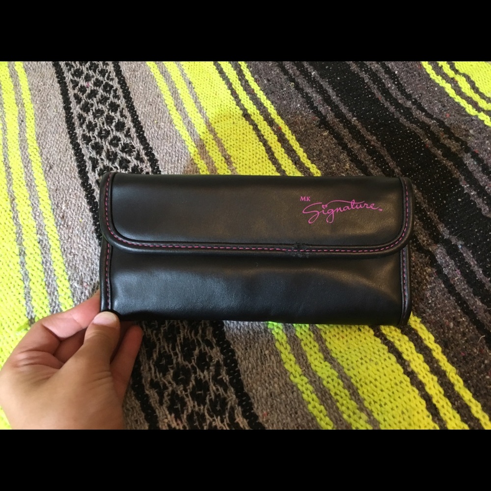 Mary Kay makeup brush travel pouch