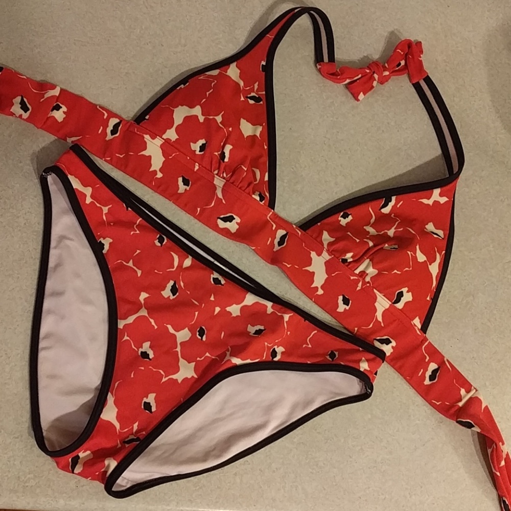 SALE: Small VS Bikini Swimsuit