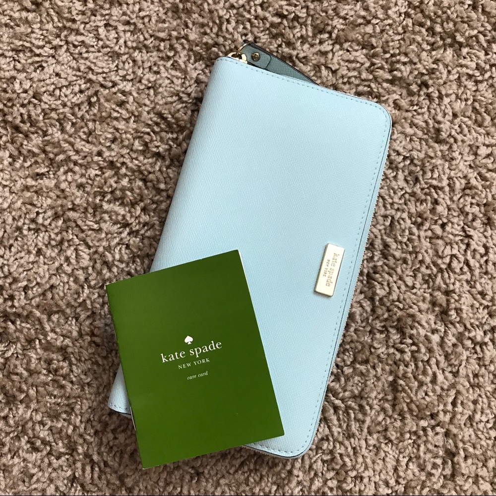 🚫SOLD🚫 NWT🔹 Kate Spade Neda Wallet