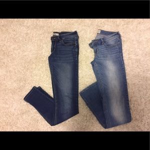 Pair of Hollister jeans. Size 5