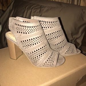 Suede cream booties - open toed