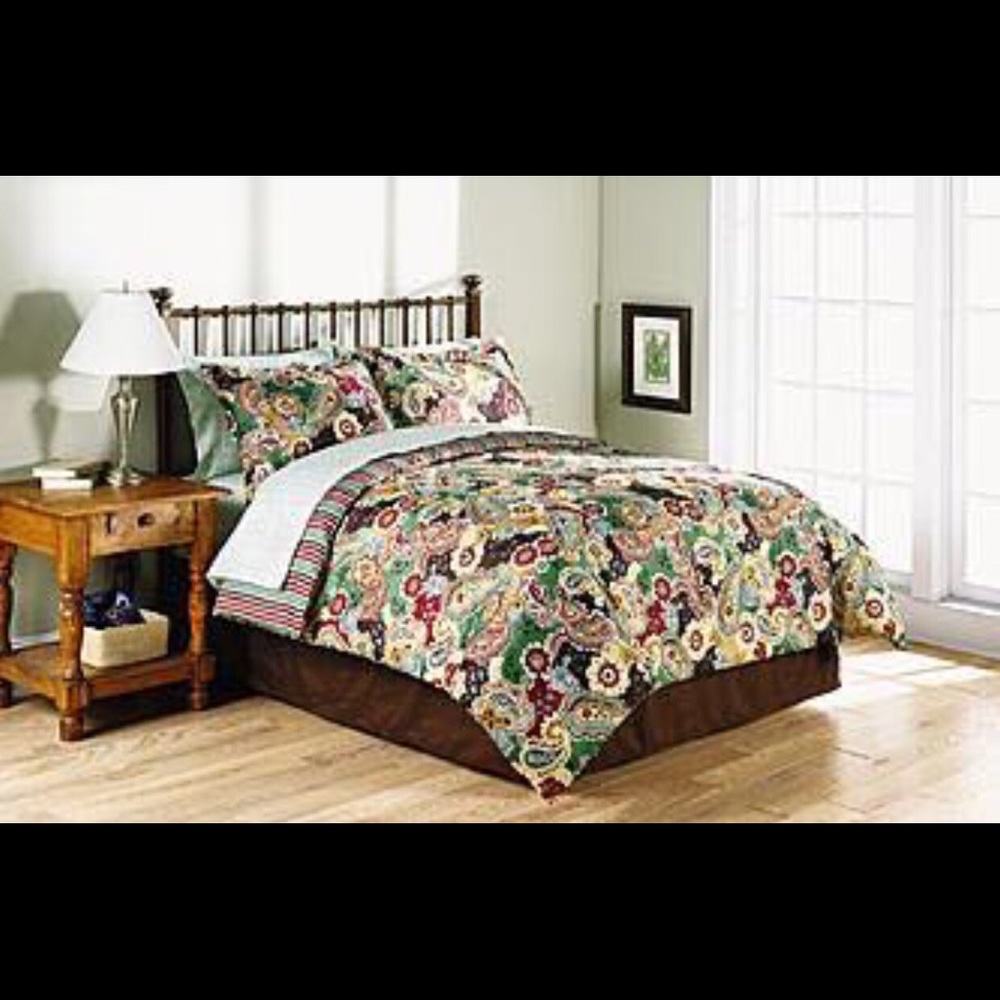 Paisley Bedding