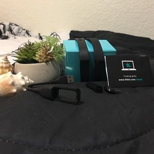 *Sold on Mercari* Fitbit Flex