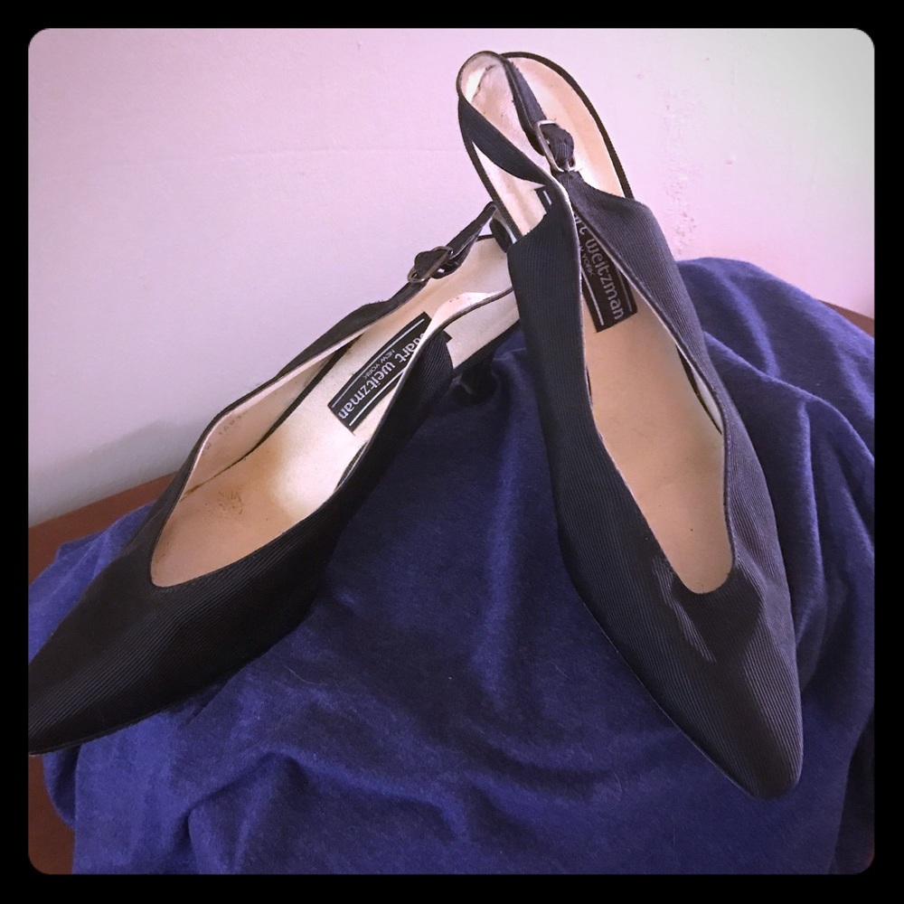 Hard to find size 12AA slingback pumps!!
