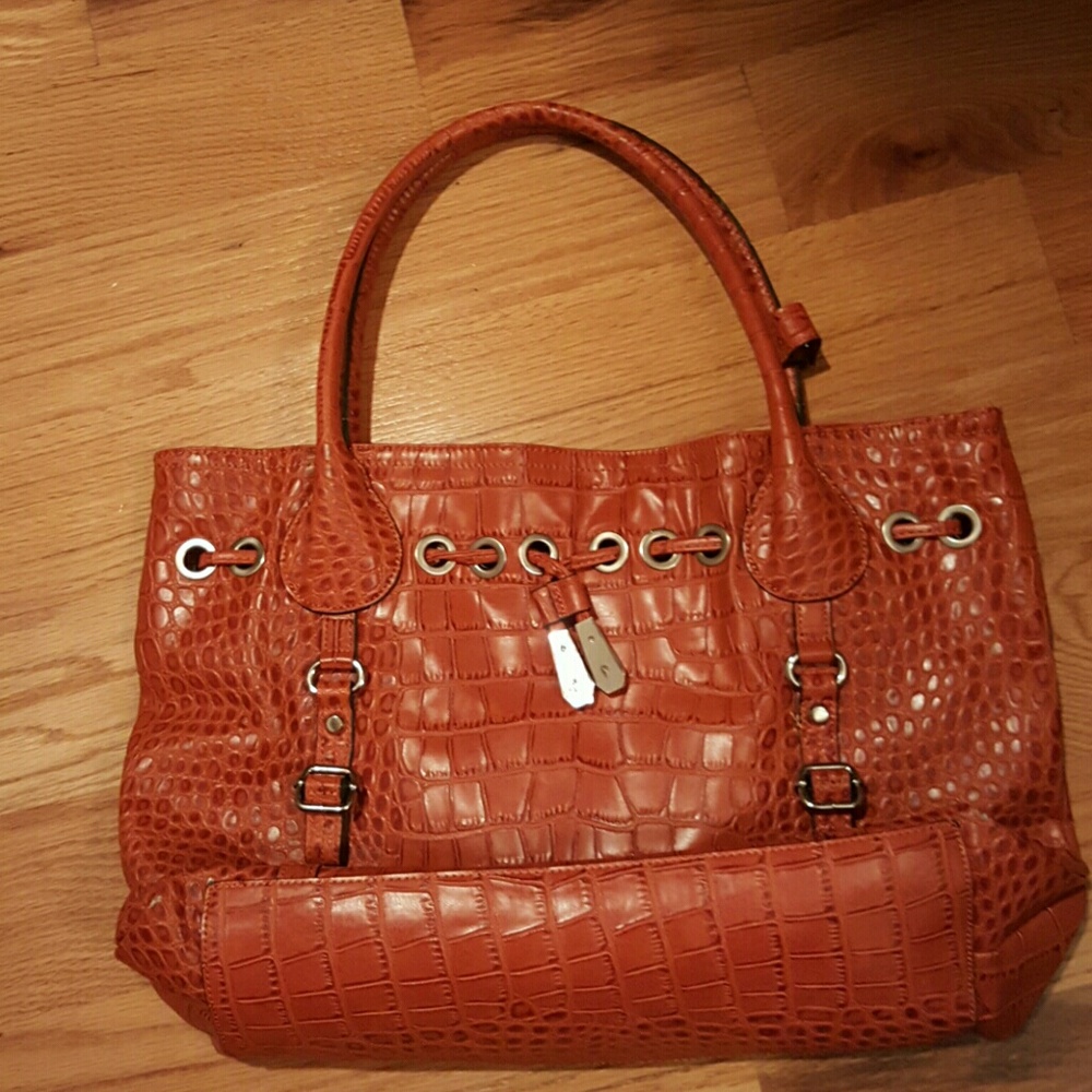Jessica Simpson  bag