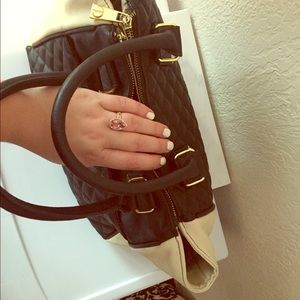 Steve Madden Black and Cream Shoulder Bag/Purse