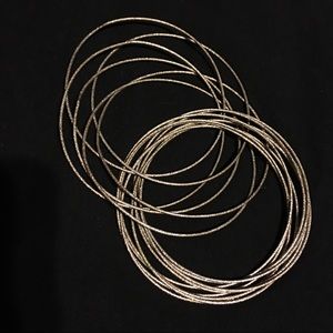 ❤️SALE❤️15 Silver Bangles Connect to one bracelet