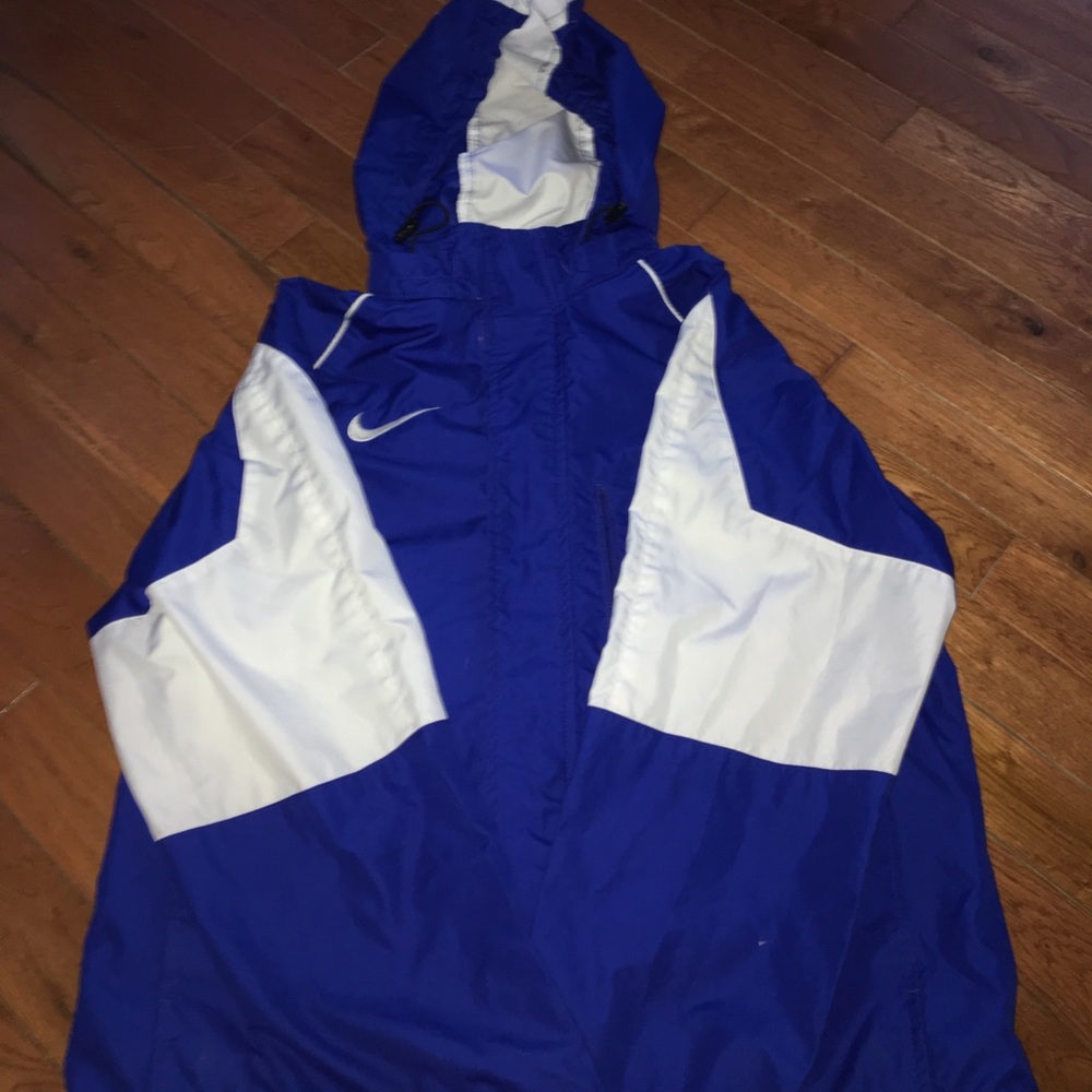 Nike windbreaker