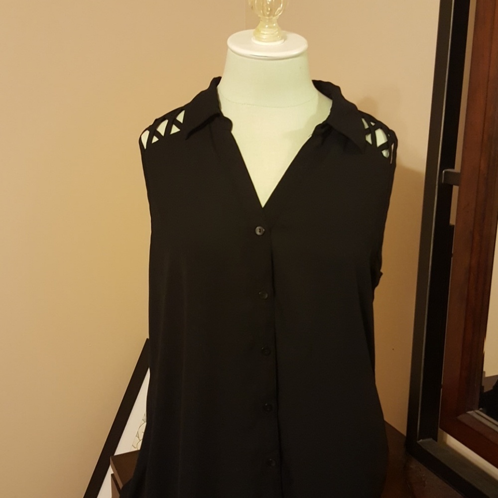 Black dressy tank