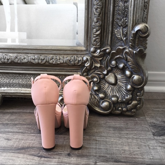 OUTT OF STOCKK - Picture 3 of 5