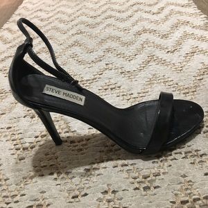Steve Madden sandals