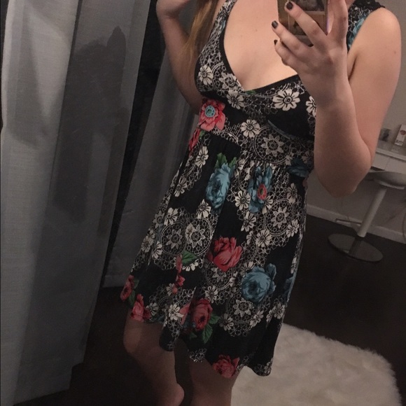 Floral Urban Outfitters Dress - Picture 1 of 4