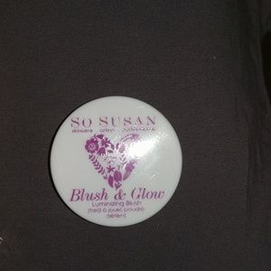 Blush & Glow Luminizing Blush