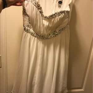 Size 14 Deb Strapless Homecoming Gown
