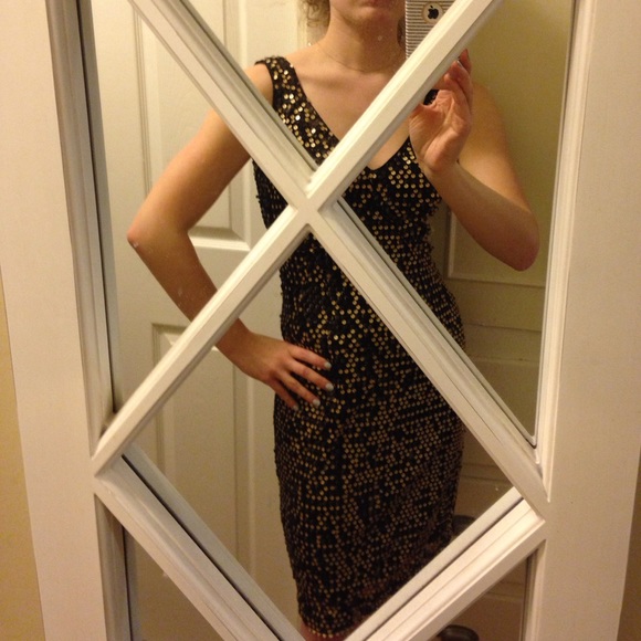 Black and Gold Sequin Dress - Picture 2 of 4