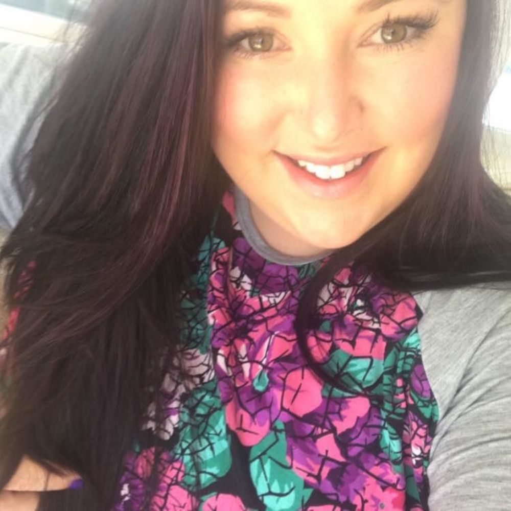 Meet your Posher, Ariel