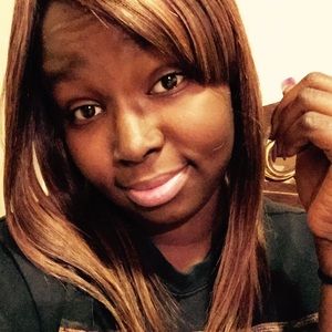 Meet your Posher, Renee