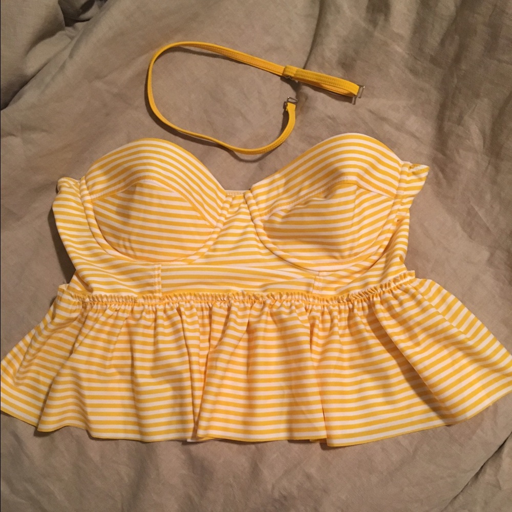 Kortni Jeane peplum swim top