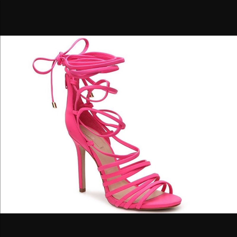 Help me find these!! Aldo Pink "Debus"