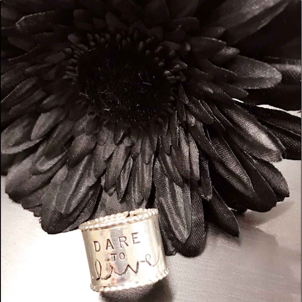 Inspirational tube ring!