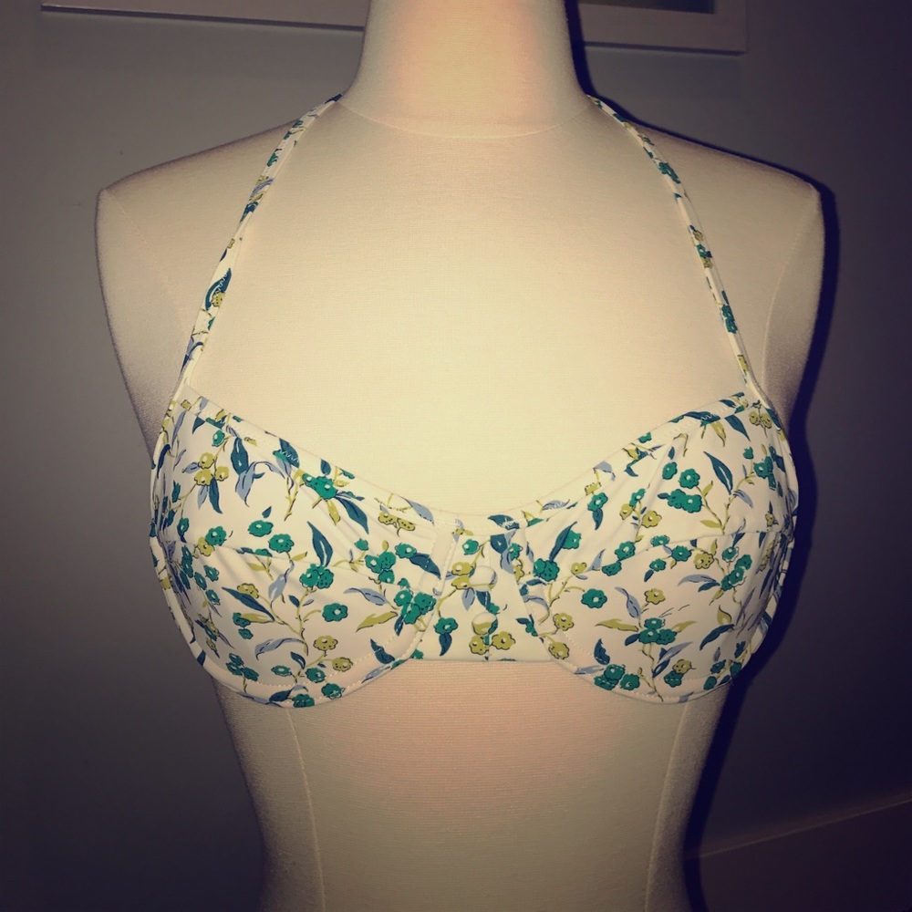 NWOT J.Crew Ditsy Gardenia Halter Bikini Top