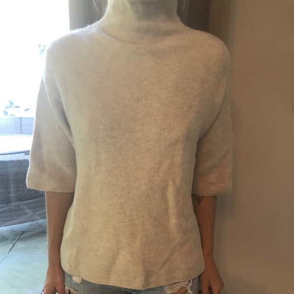 Zara Crop Neck Sweater - Picture 5 of 5