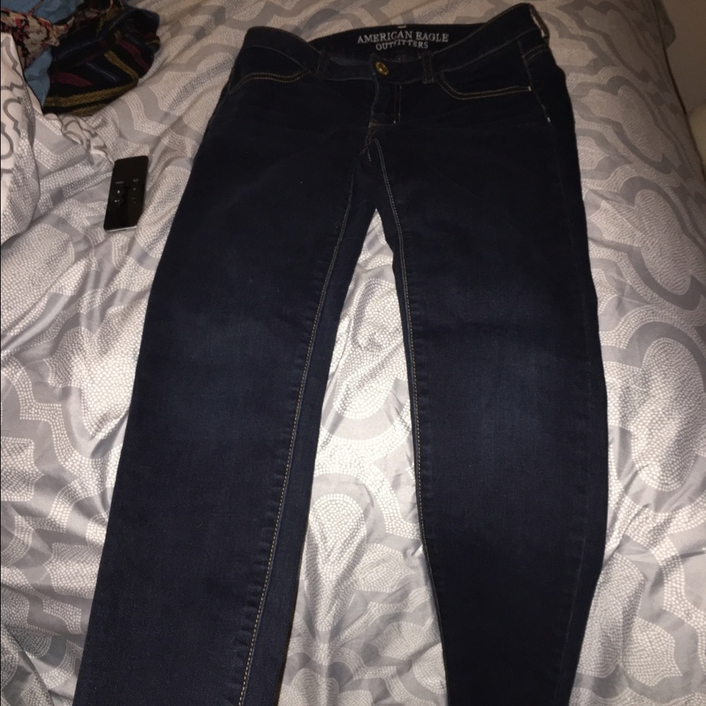 American Eagle dark denim skinny jeans