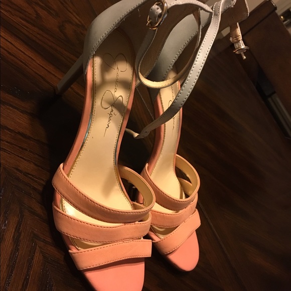 Jessica Simpson spring strapped heels - Picture 3 of 4
