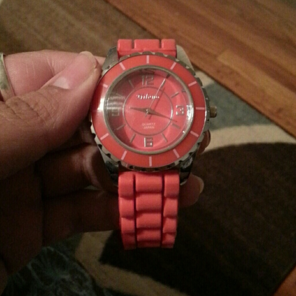 Milano pink watch looks coral