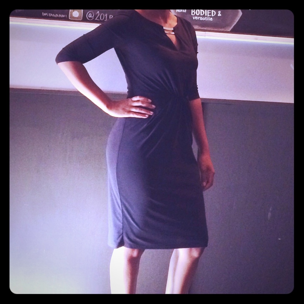 ❤️SALE, LAST CALL❤️ Black Vince Camuto Dress!