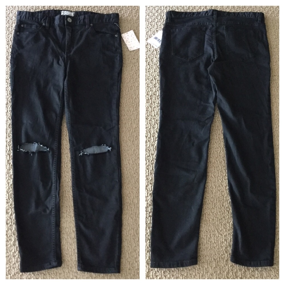 Free People Destroyed Stretchy Skinny Jeans.  NWT. - Picture 4 of 4
