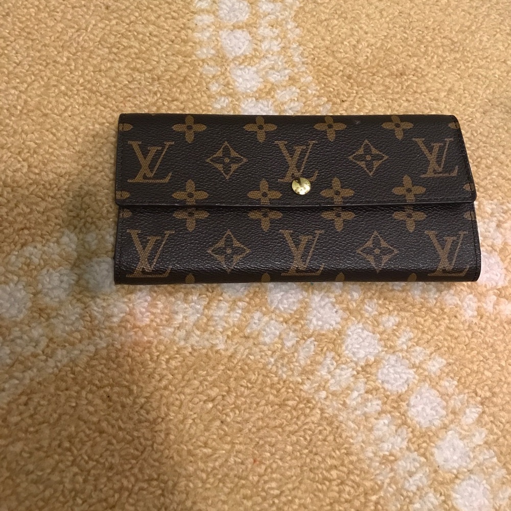 ♥️Authentic  Louis Vuitton Wallet ♥️