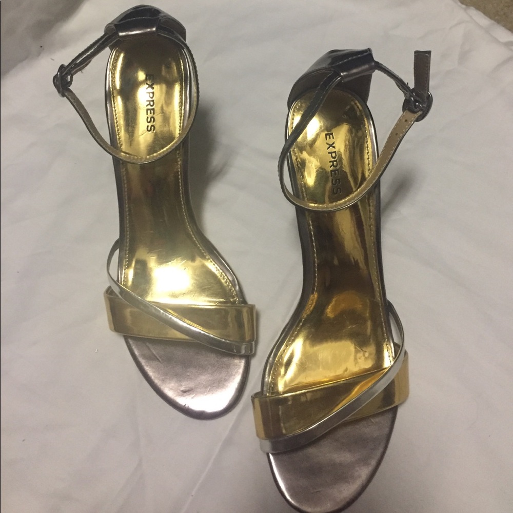 Express gold heels