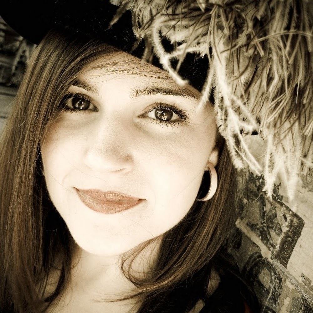 Meet your Posher, Randi