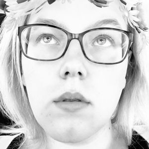 Meet your Posher, Carlee