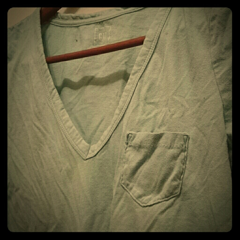 Sage green Gap vneck shirt