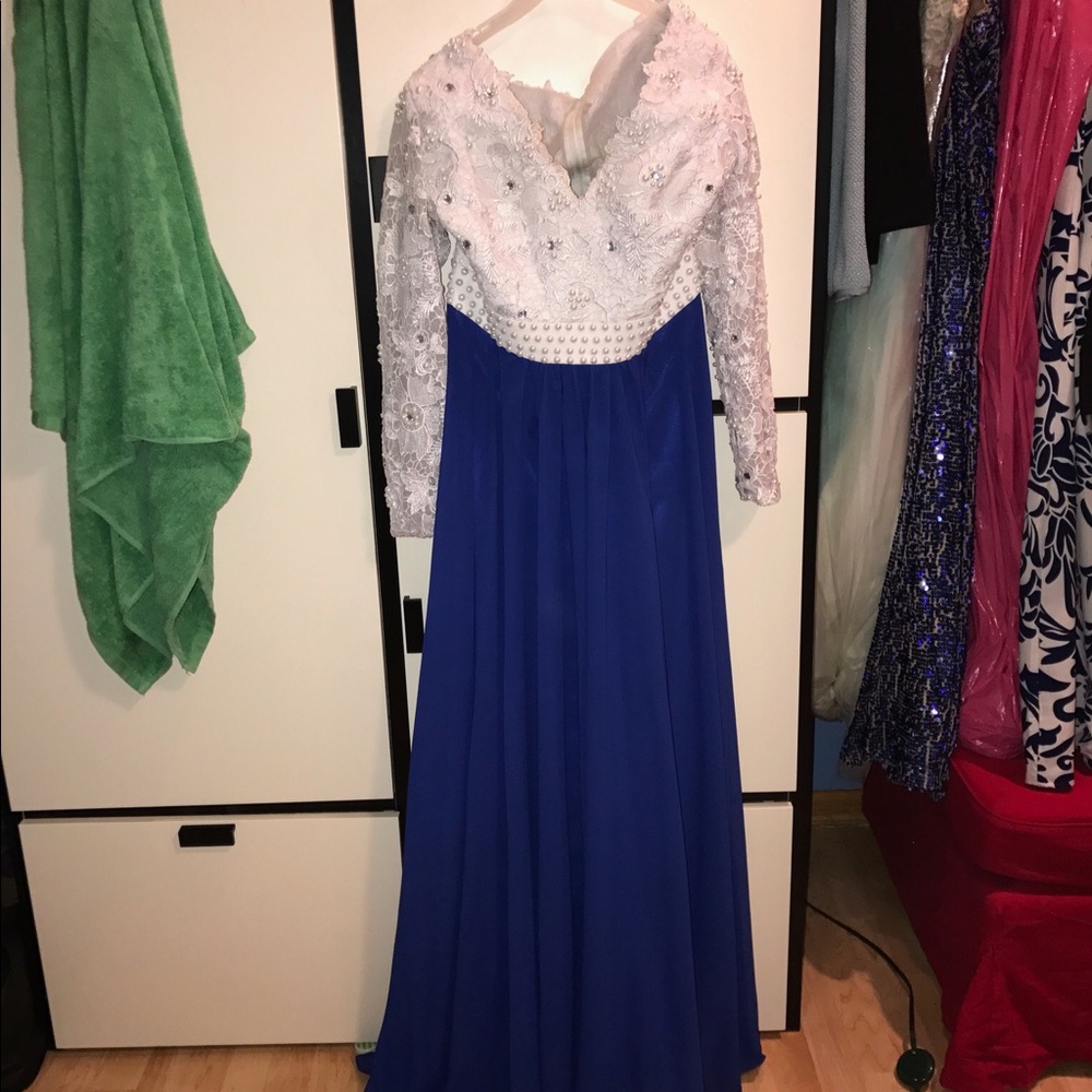 Prom dress