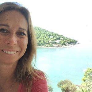 Meet your Posher, Amie