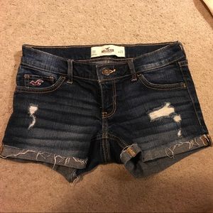 Hollister mid-rise shorts