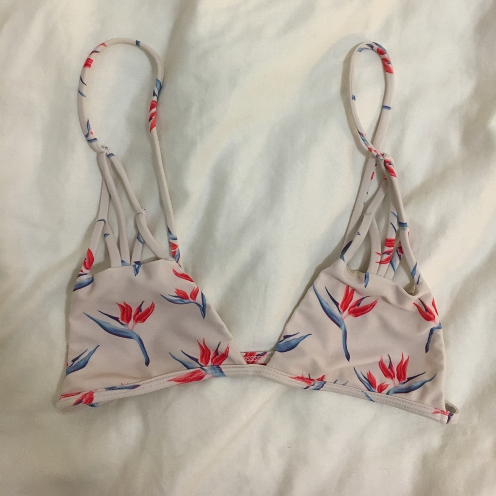 ACACIA SANTORINI TOP IN BIRD OF PARADISE