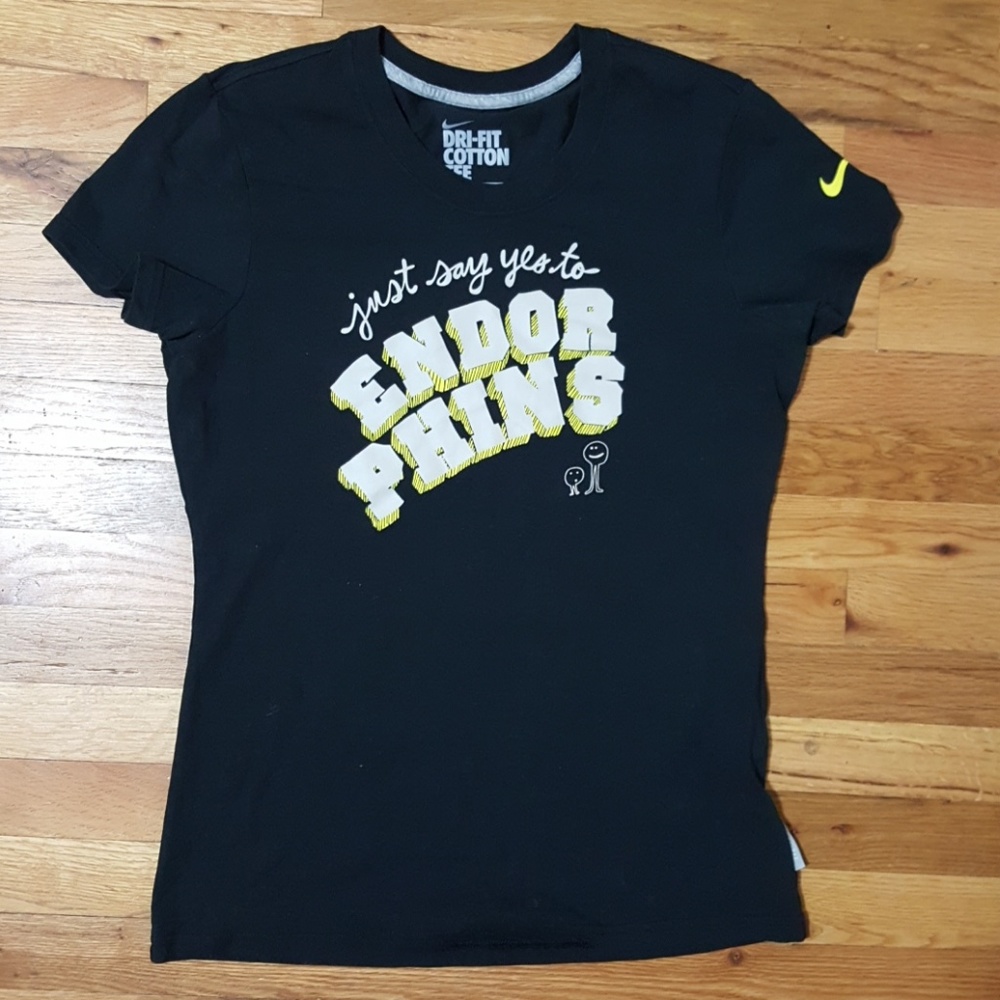 Nike Nike Endorphins Medium Tee