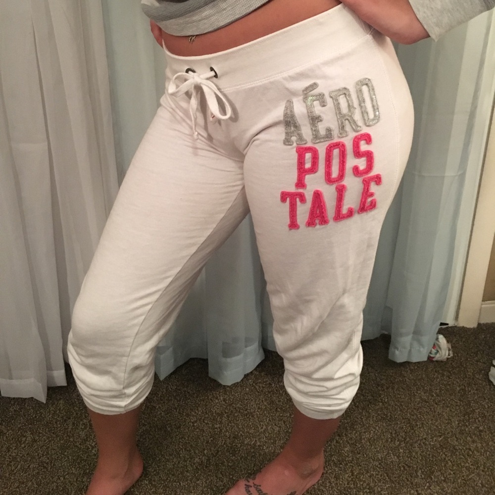 White Aeropostale sweat pants