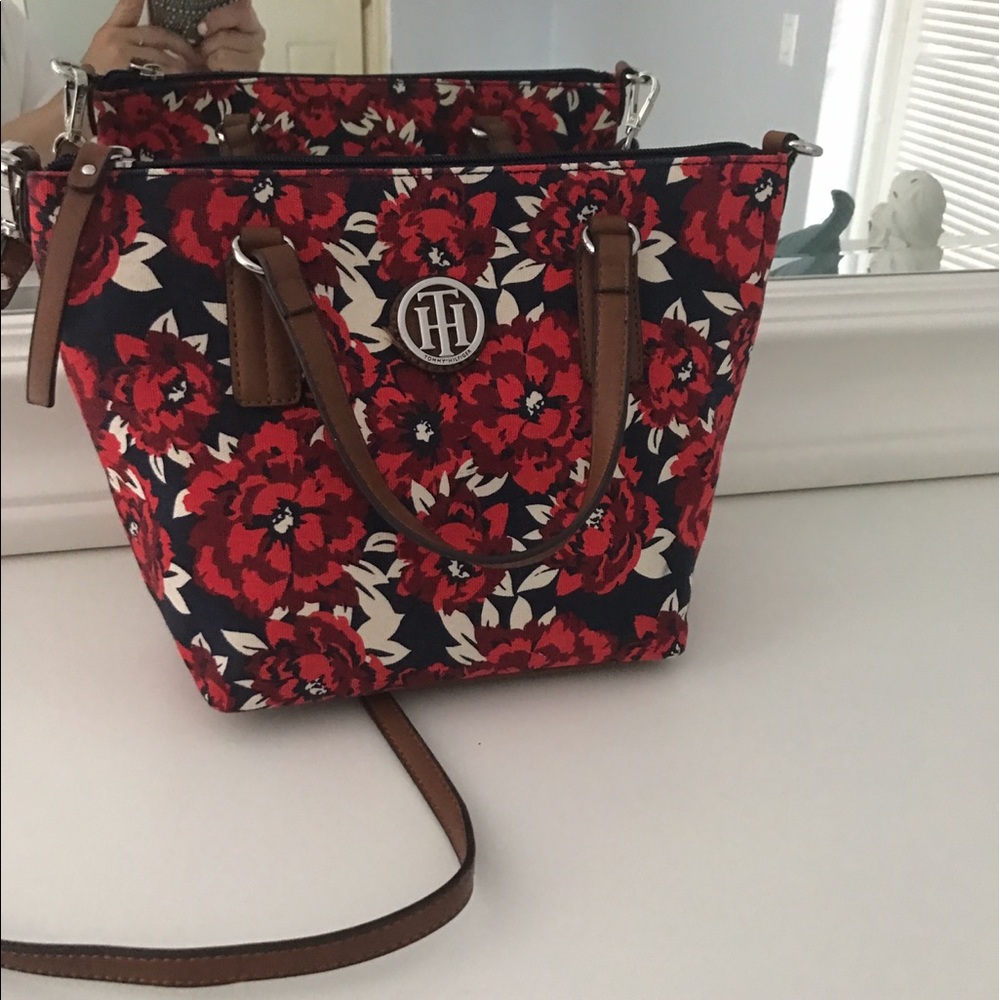 🌹Tommy Hilfiger bag🌹