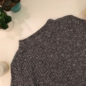 🐰 Gray Crop Top/Skirt Matching Set