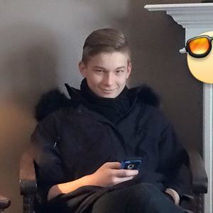 Meet your Posher, Collin