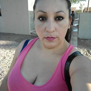 Meet your Posher, Claudia