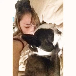 Meet your Posher, Nicole